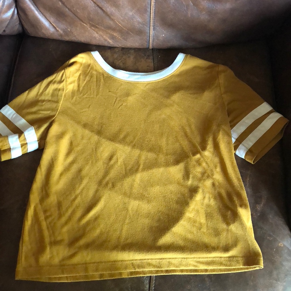 Forever 21 t-shirt
